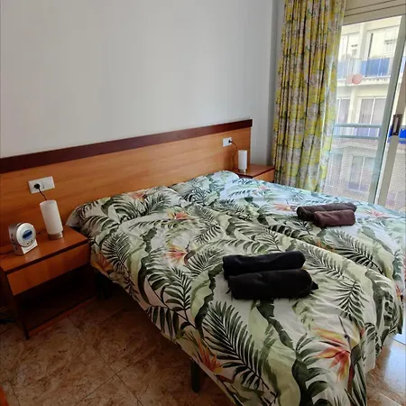 Seawolf Apartment, * Λορέτ Ντε Μαρ