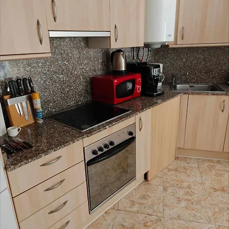 Seawolf Apartment, * Λορέτ Ντε Μαρ